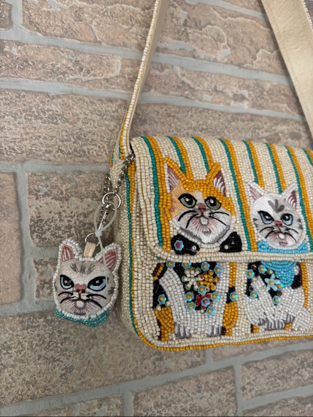 Viral Beaded Cat Mosaic Crossbody Bag - Multicolor w/ cat beaded charm - Picture 2 of 6